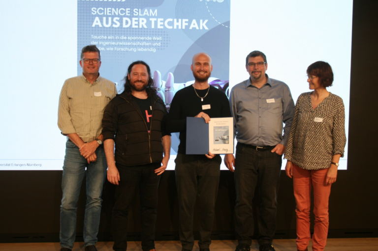 Science Slam: Dr. Michael Haug mit Publikumspreis gekürt